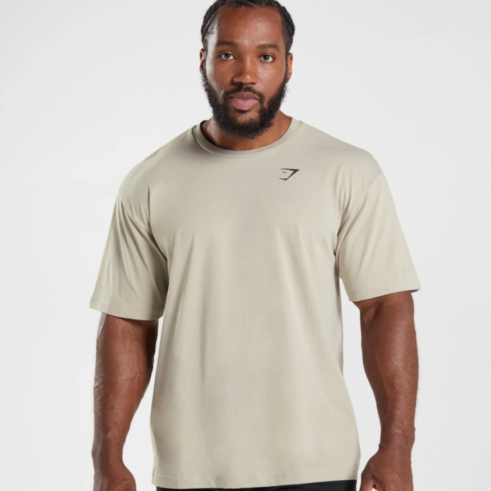 Gymshark Essential Oversized T-Shirt, size XL relaxed, baggy fit